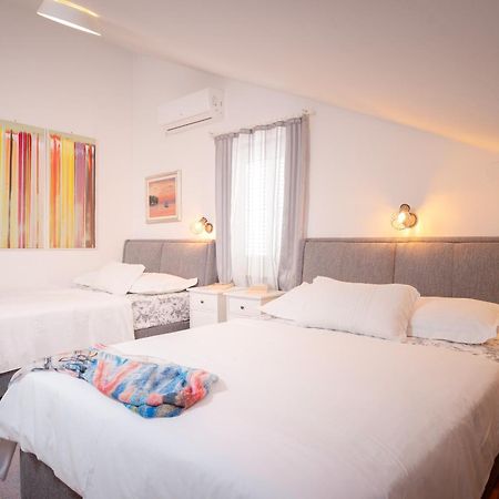 Kalina Deluxe Apartments Jelsa  Extérieur photo