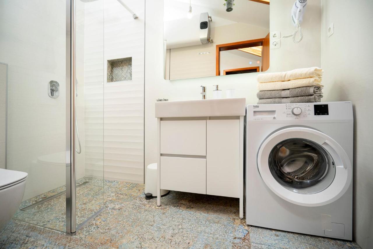 Kalina Deluxe Apartments Jelsa  Extérieur photo