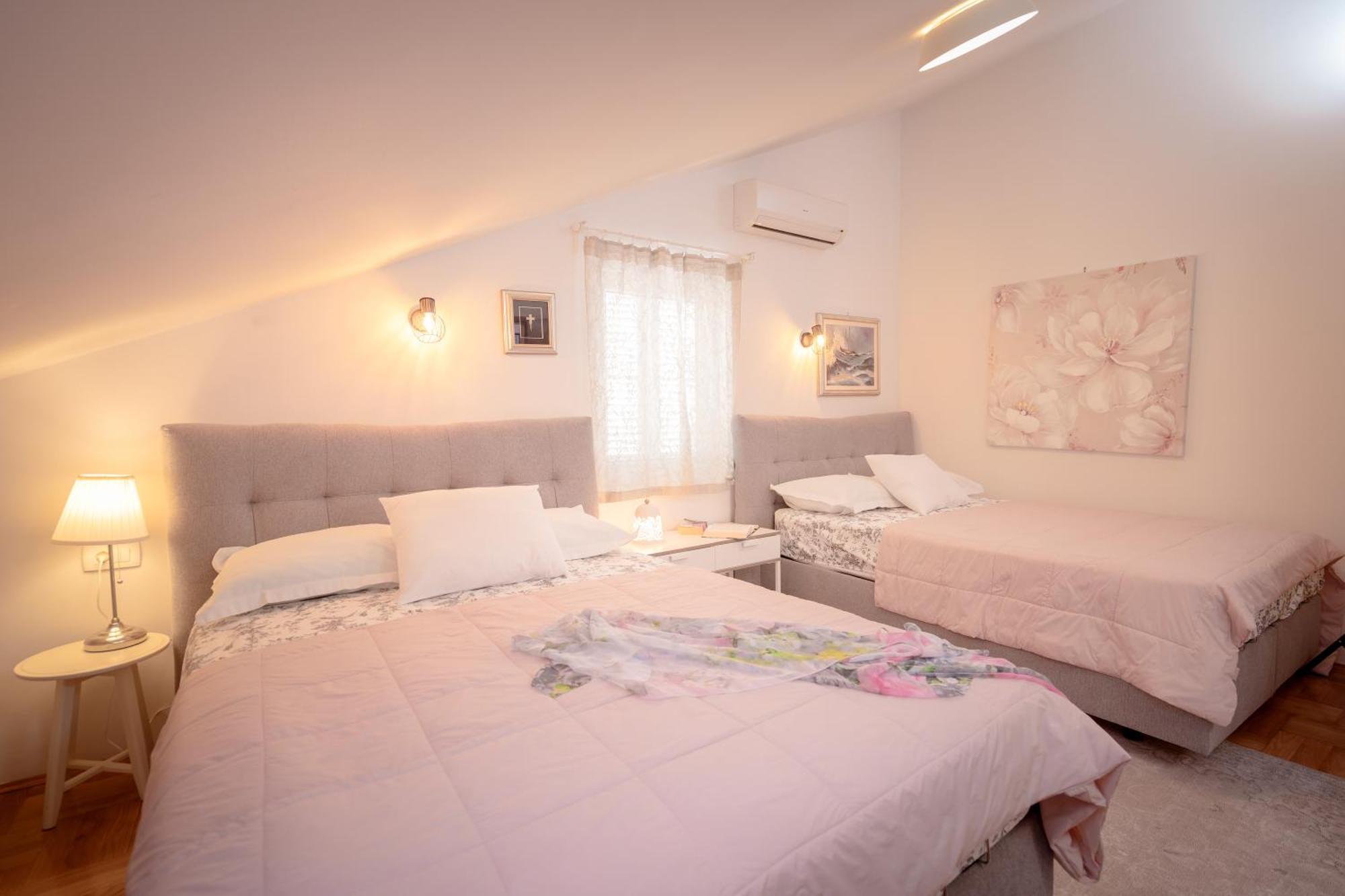 Kalina Deluxe Apartments Jelsa  Extérieur photo