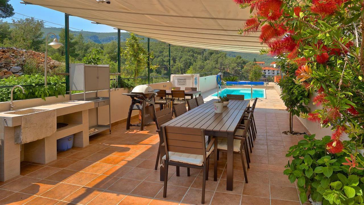 Kalina Deluxe Apartments Jelsa  Extérieur photo